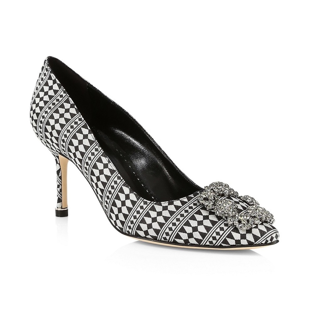 Authentic Manolo blaknik Hangisi 70 Embellished